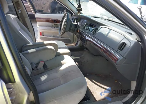 2004 Mercury Grand Marquis Gs из США, поврежденный, VIN 2MEFM74W84X687773